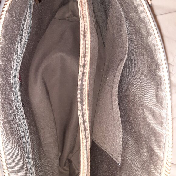 NWOT Just Fab Structured Vegan Leather Handbag And Charm Blush/Light Peach - Picture 8 of 8